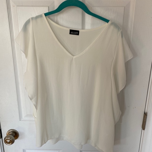 Alloy White Blouse Size Large - Picture 1 of 6